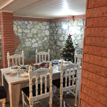 Hostel Family Kutaisi Ngoại thất bức ảnh